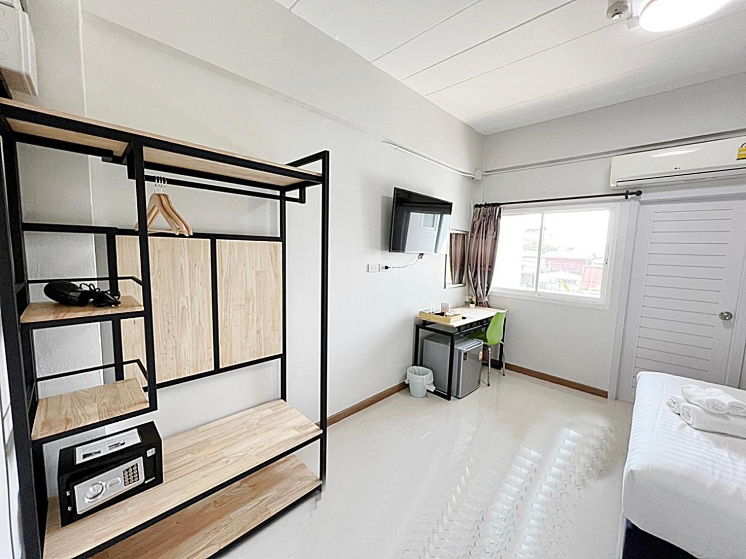 Golden Nest Suvarnabhumi Khách sạn *